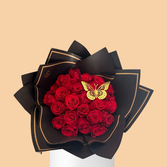 Luxe Red Roses 25 Pieces